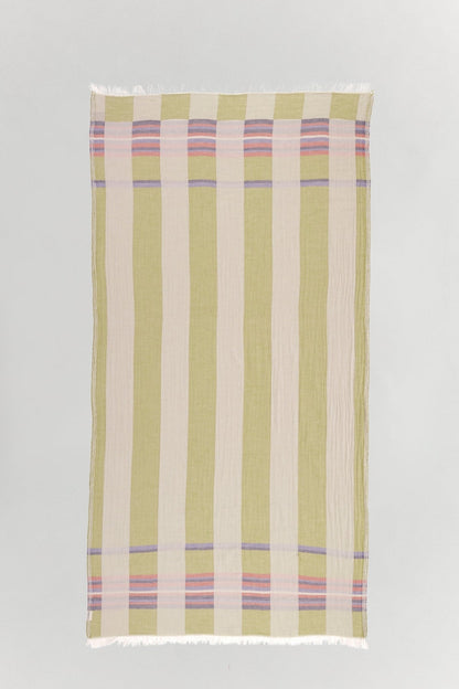 Vesta peshtemal with woven block pattern and reversible double-sided design
