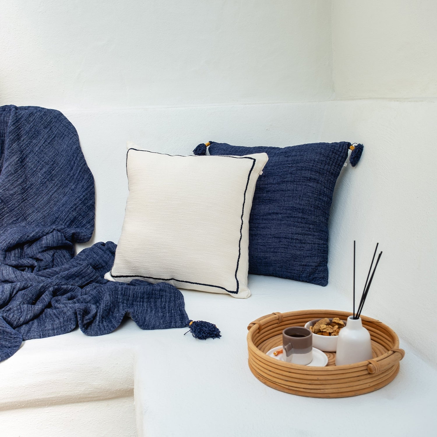 Demre Cushion