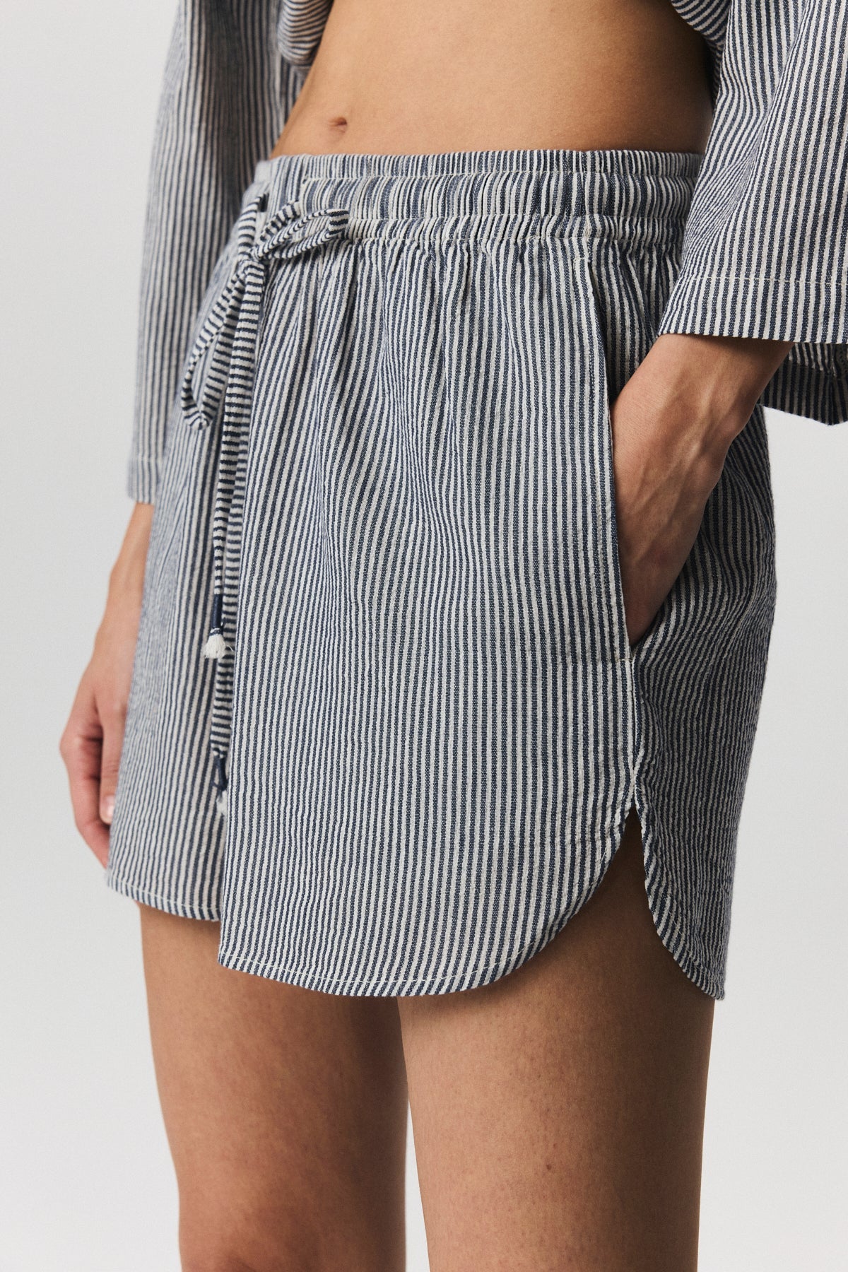 Nina Linen Shorts