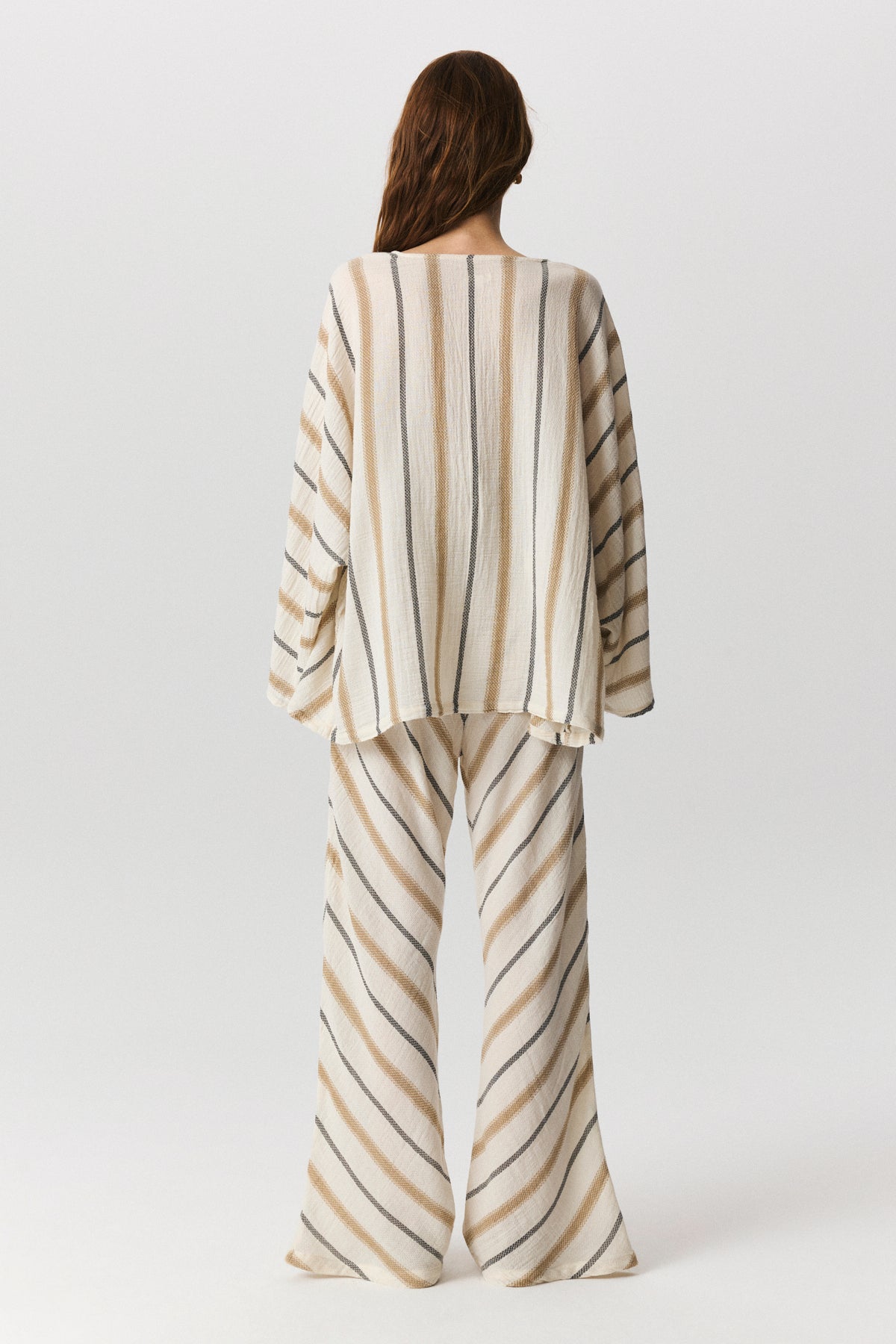 Tabia Kimono