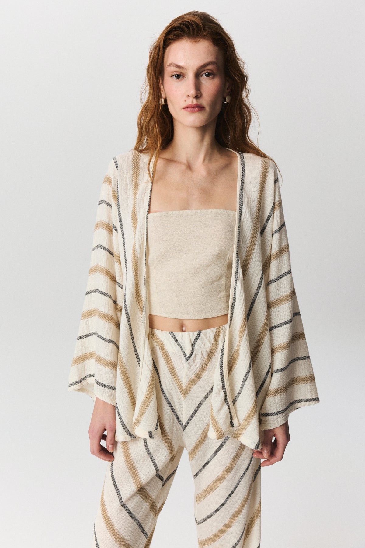 Tabia Kimono