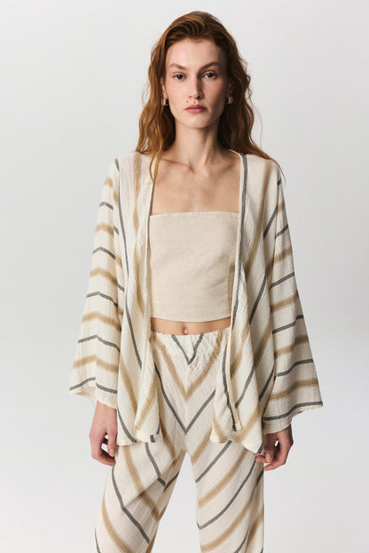 Tabia Kimono