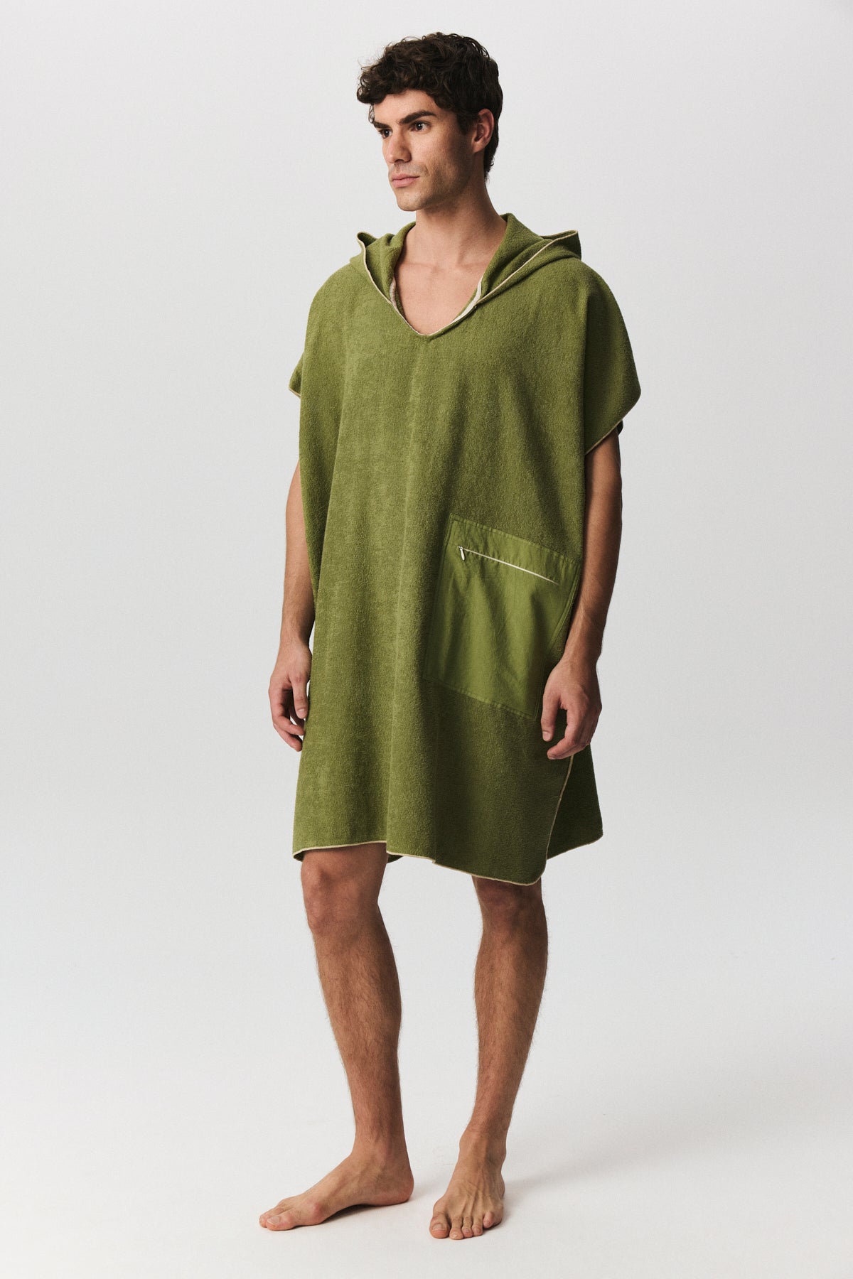 Ikigai unisex cotton terry poncho with hood and side pockets