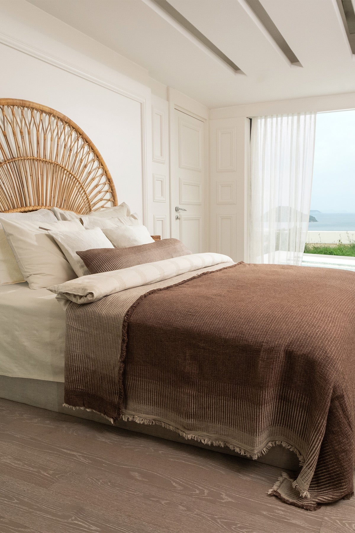 Amaya Linen Throw