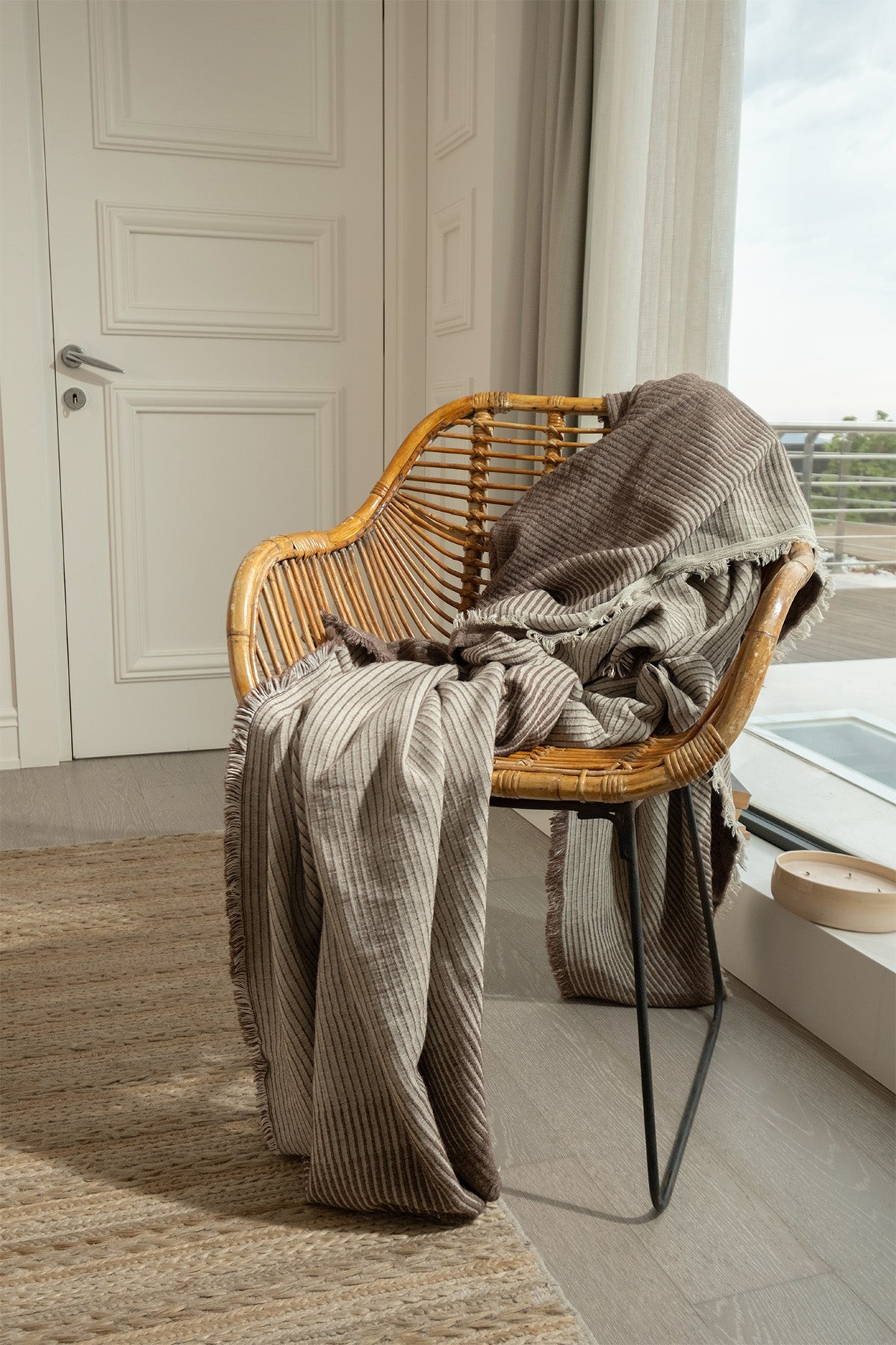 Amaya Linen Throw