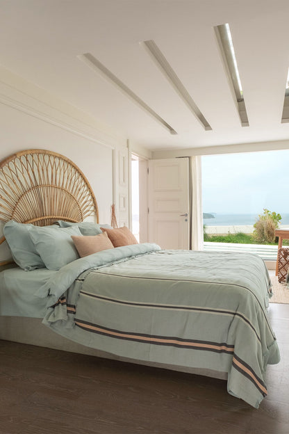 Aren Linen Bed Cover