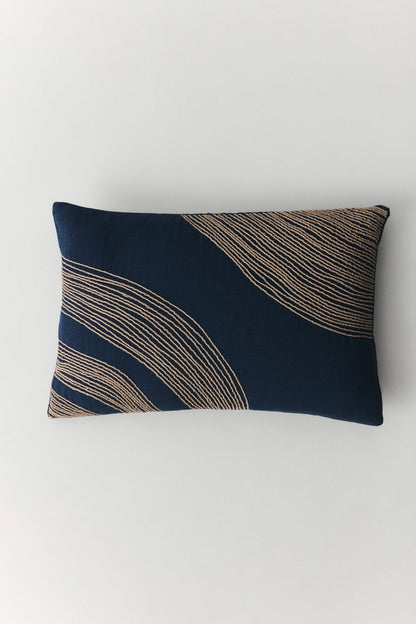 Elio linen cushion with textured kordone weave front and smooth back