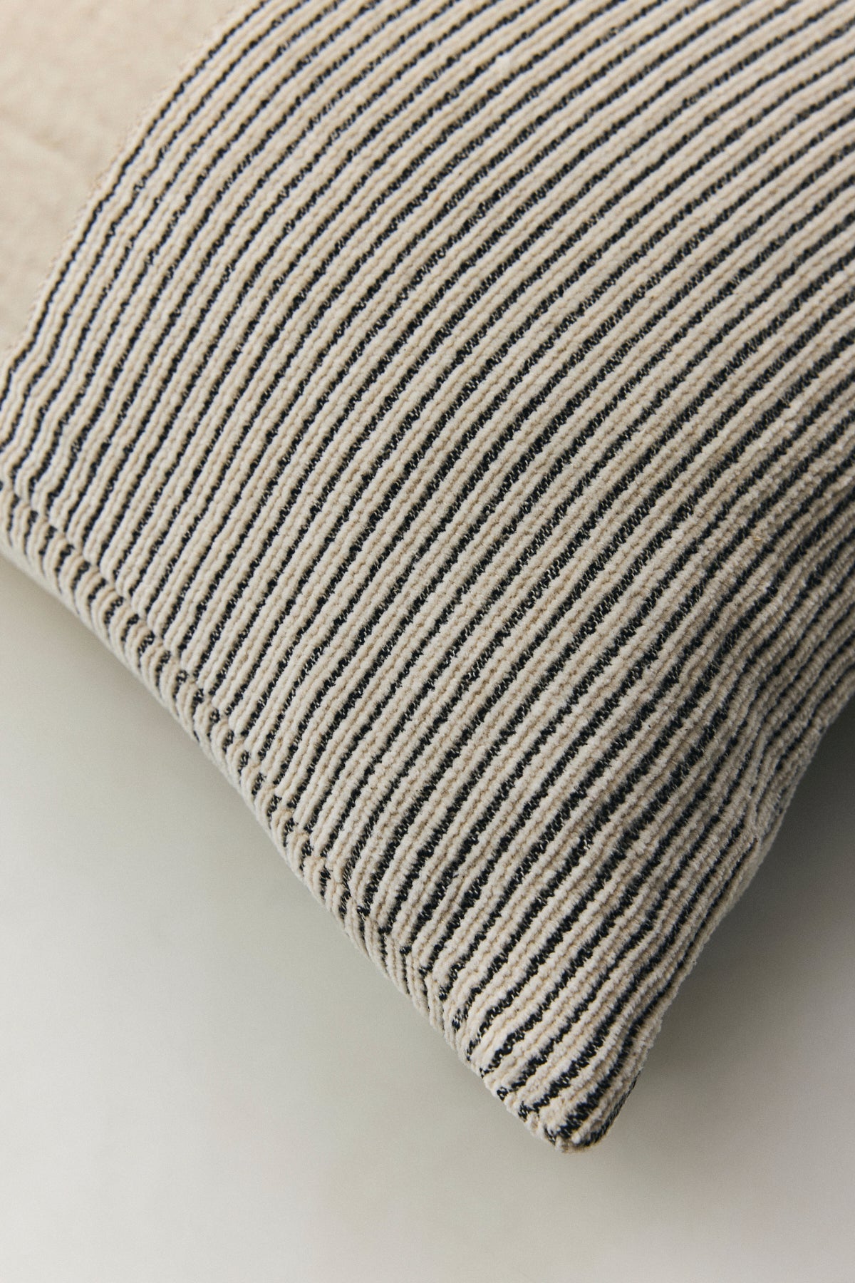 Korfu Cushion