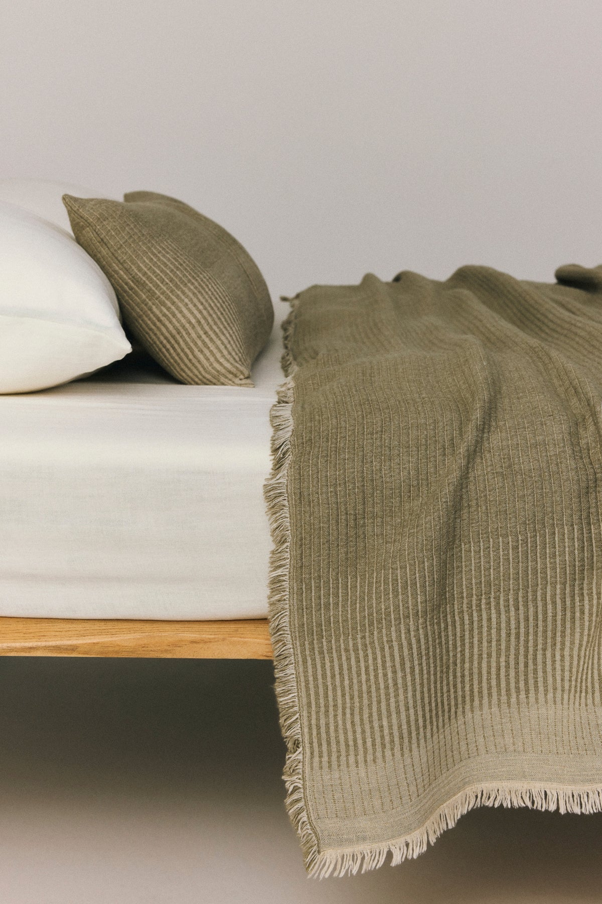 Amaya Linen Throw