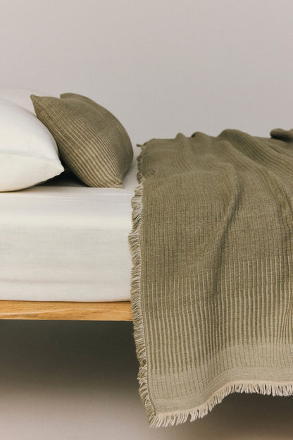 Amaya Linen Throw