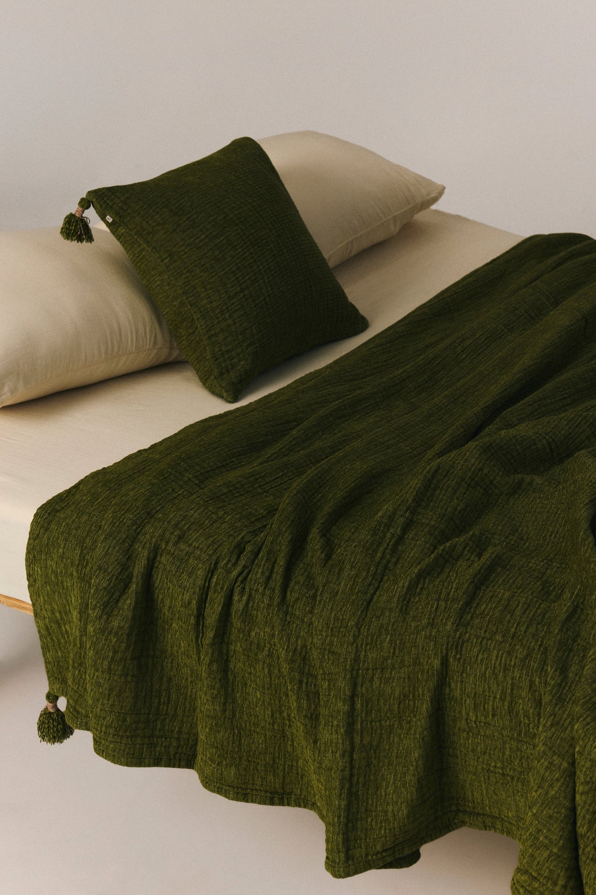 Rivoli Cushion