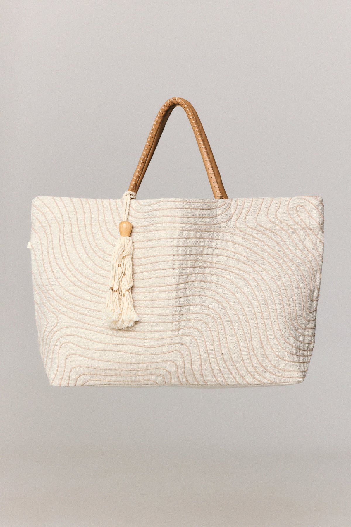 Wave linen shoulder bag with cordonnet embroidery and leather handles