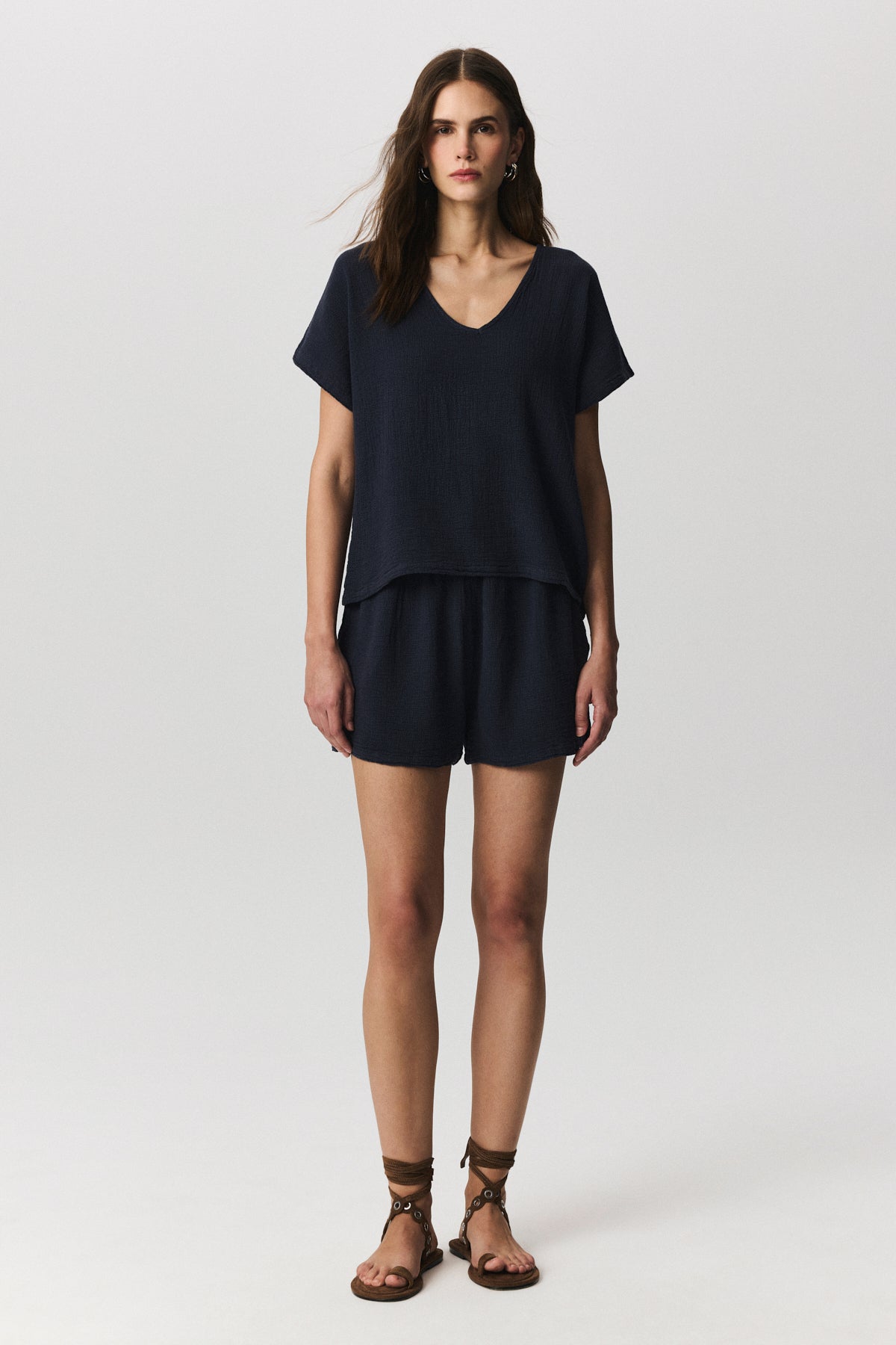 Asteria etamine cotton linen set with V-neck top and elasticated shorts