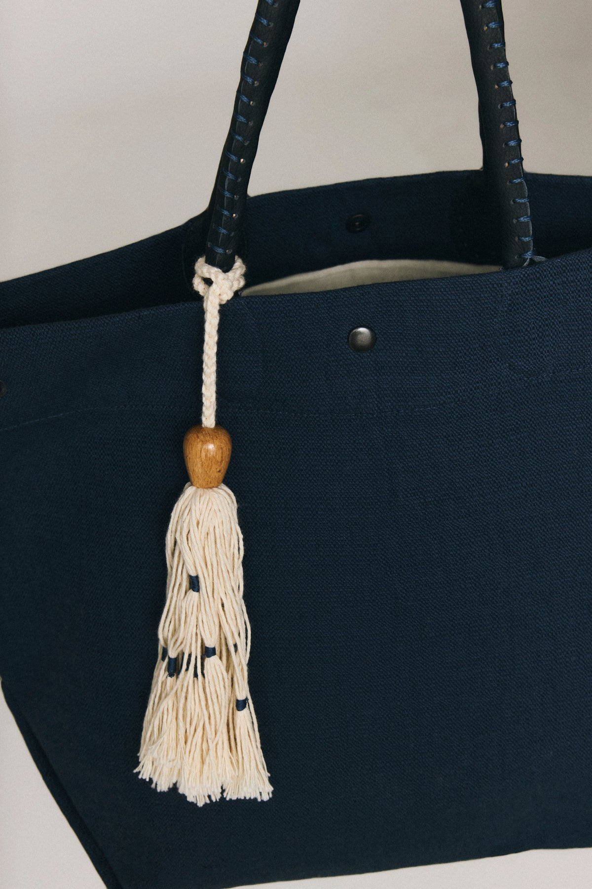 Atelia Shoulder Bag