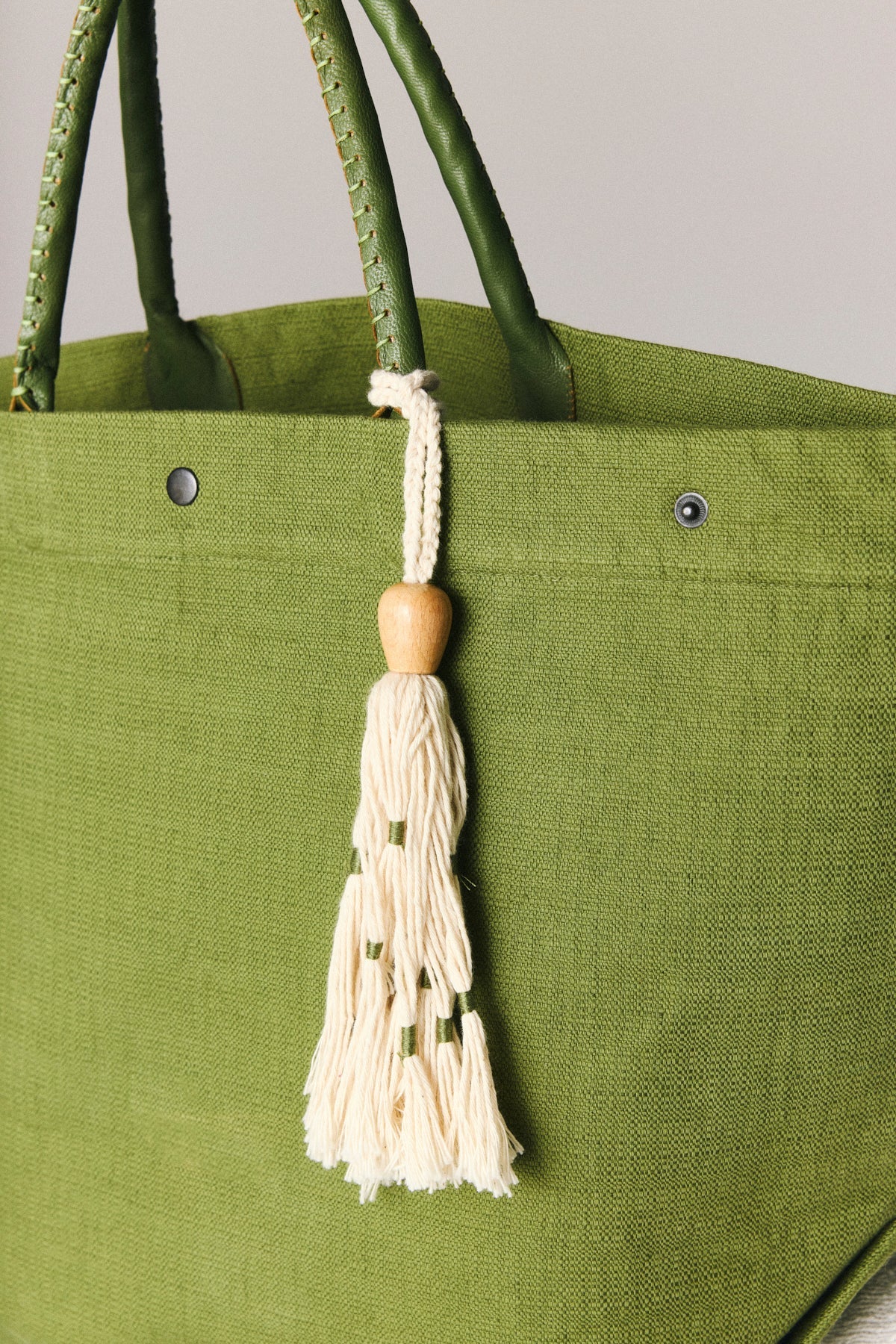Atelia Shoulder Bag