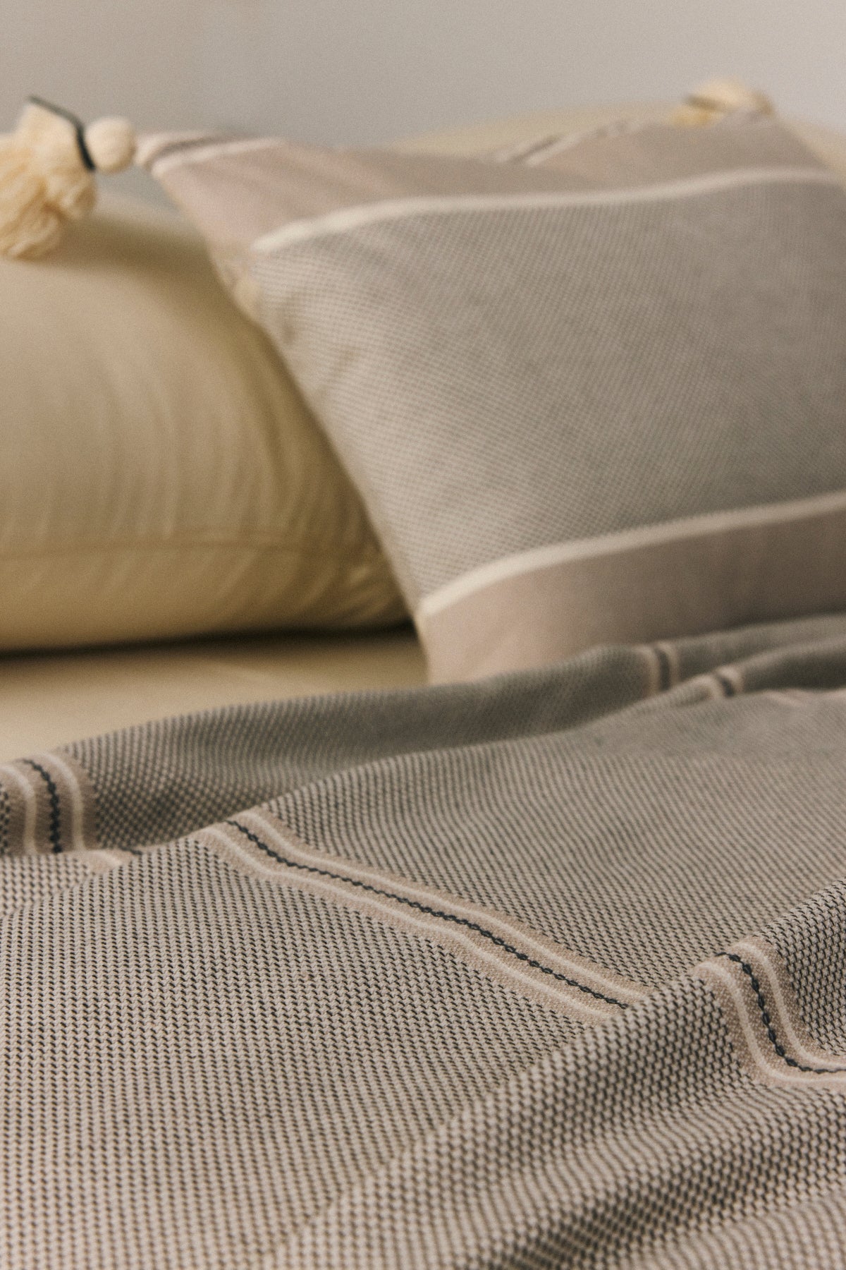 Brunella Wellsoft Throw