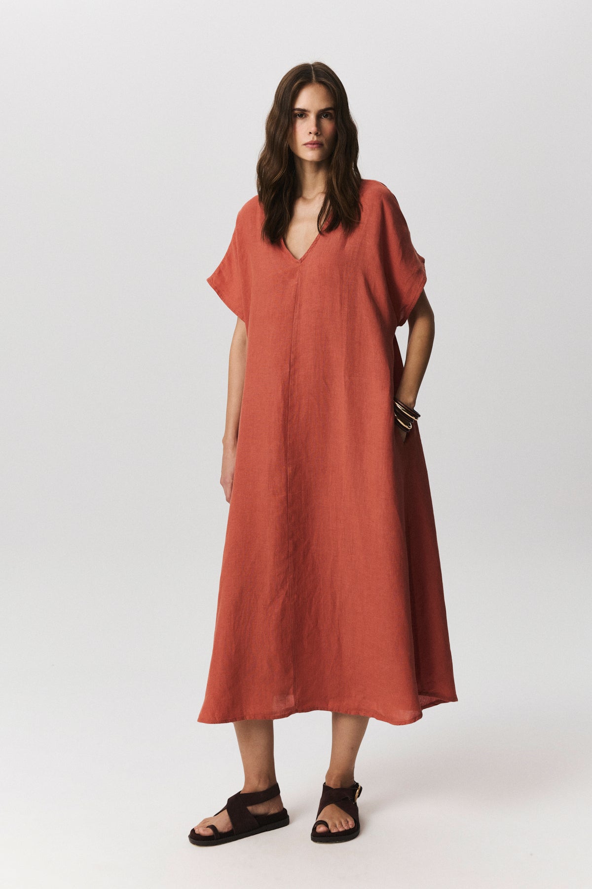 Livia linen dress in natural, relaxed V-neck silhouette