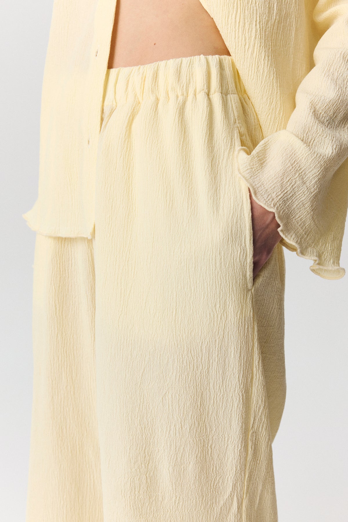 Navia Trousers