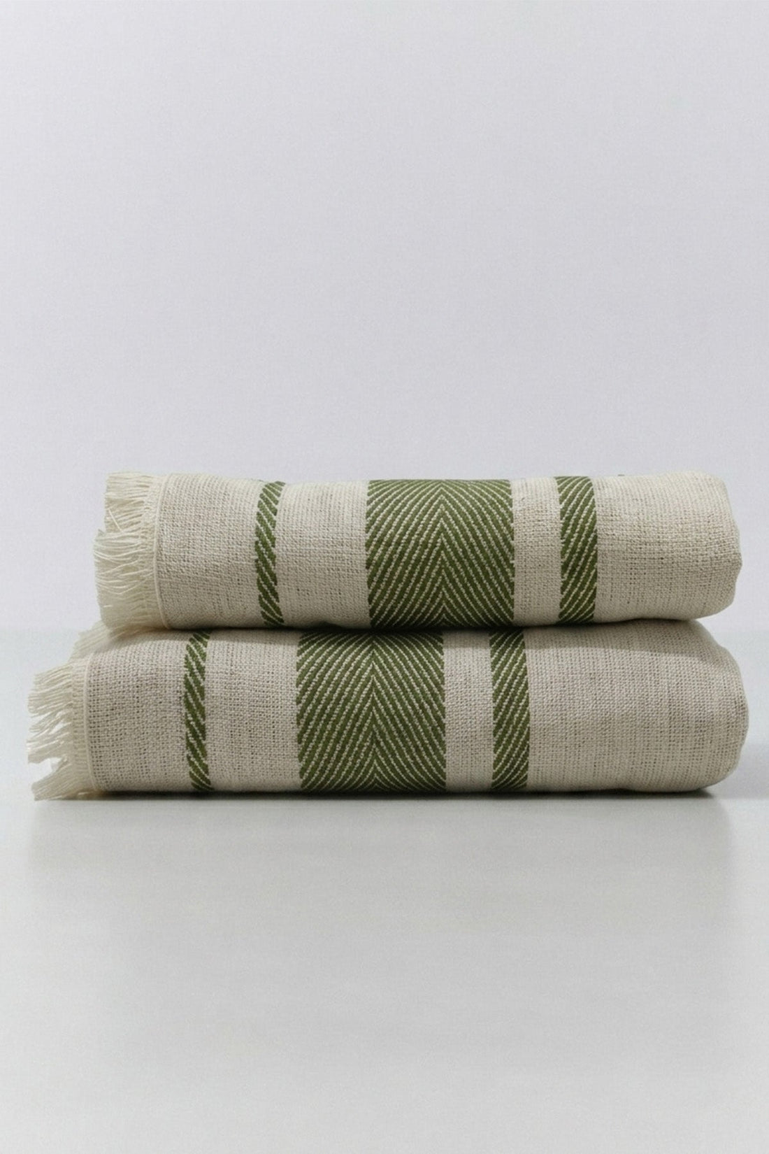 Terra TENCEL™ Lyocell towel with double-sided cotton terry and linen blend weave