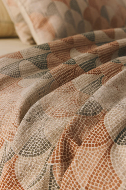 Tripolia Throw