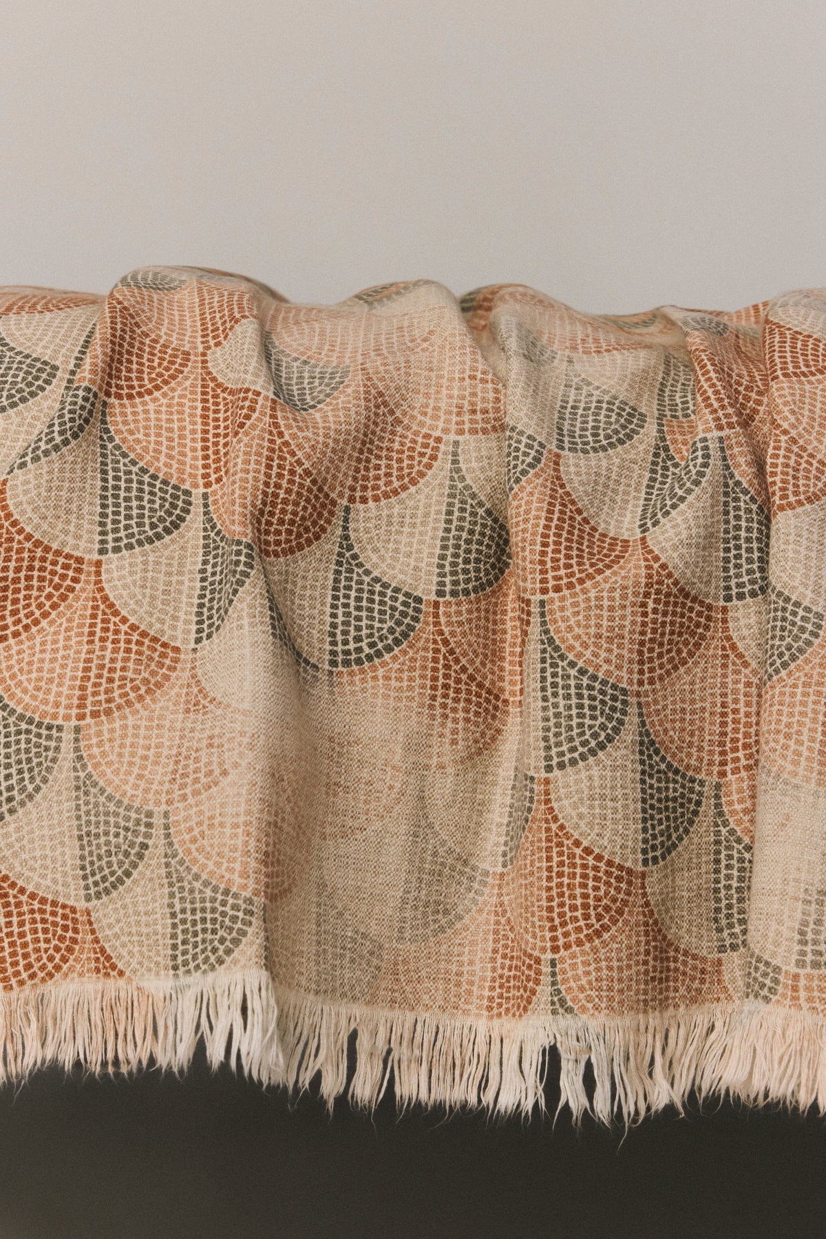 Tripolia Throw